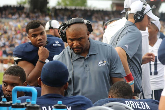 Photo courtesy of Georgia Southern Sports InformationGeorgia Southern assistant coach Del McGee talks of the players during a recent game.