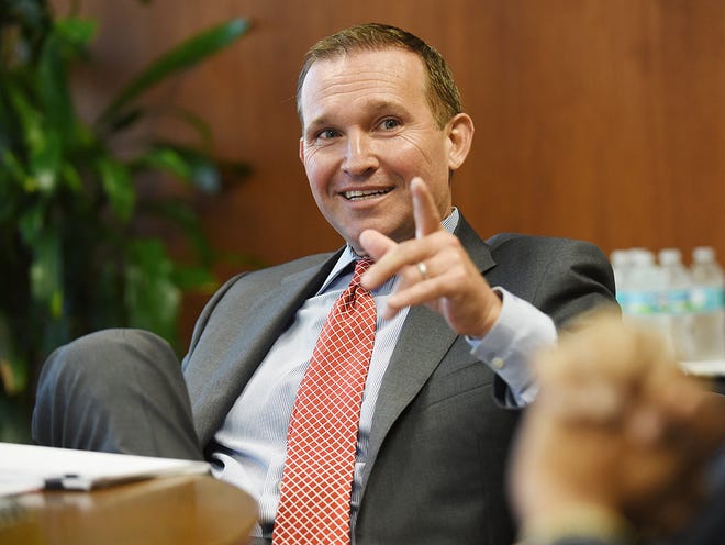 Jacksonville Mayor Lenny Curry served up a dish of red meat - and some media criticism - Friday at the Republican Party of Florida's Sunshine Summit in Orlando.