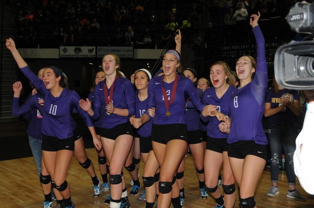 Cubs Win First Ever State Volleyball Title