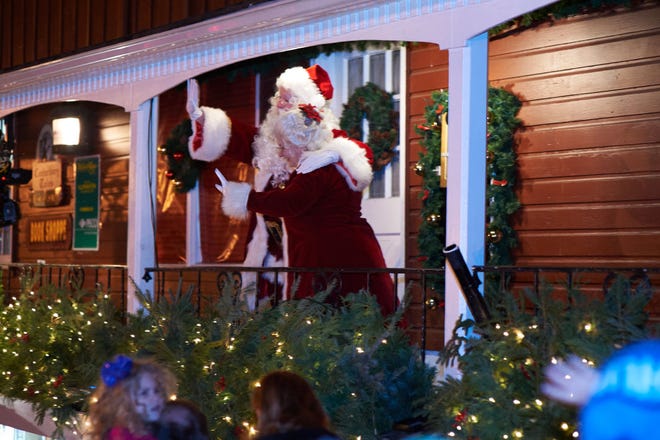 Watch Santa arrive in a parade to the Christmas Festival at Peddler’s Village, this Saturday! (Photo by William Johnson)