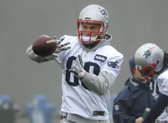 Patriots tight end Scott Chandler figures to see plenty of action Sunday.