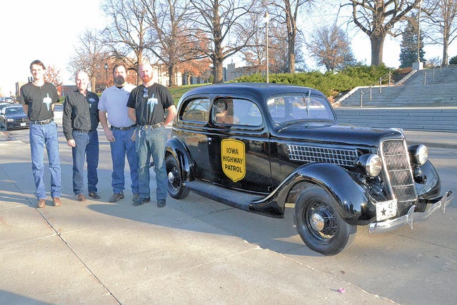 Nevada Student Helps Restore1935 Ford Tudor