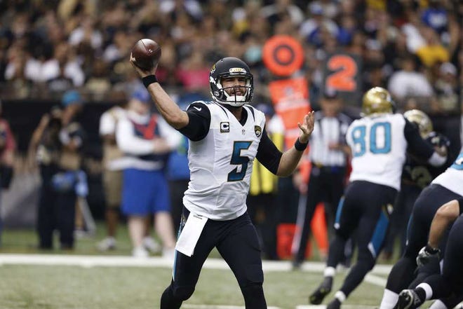 Jonathan Bachman Associated Press Jaguars quarterback Blake Bortles passes in the first half against the Saints in New Orleans on Sunday. Bortles broke the franchise record for consecutive game scoring passes with a touchdown throw to Marqise Lee in the first half.