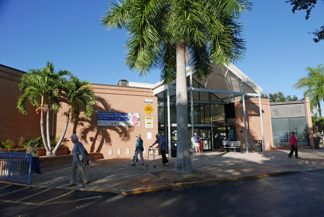 The Sarasota County Commission voted today on a proposal to close the 51-year-old Venice Public Library.