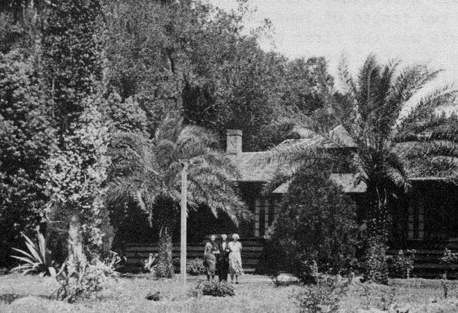 The Washara Chalet Lasche, hoem of Dr. Alfred Julius Moritz Lasche in St. Johns Park, was designed by Frank Lloyd Wright, a friend of Lasche. FLAGLER COUNTY HISTORICAL SOCIETY