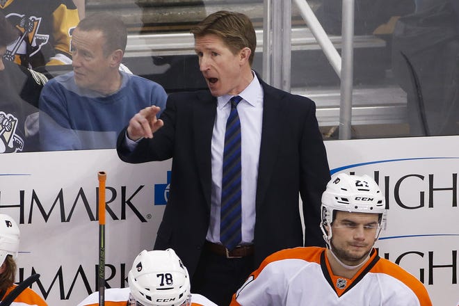 Following two straight losses, Flyers coach Dave Hakstol may make some line adjustments for Monday's game against Boston.