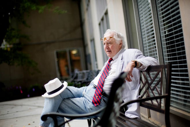 John Jay Hooker sits outside his retirement home apartment in Nashville, Tenn., in August. Hooker, a large figure in Tennessee politics who once worked as special counsel to Robert Kennedy, spent his last days fighting to make physician-assisted suicide legal in Tennessee. Hooker died Sunday in Nashville. He was 85. DAVID GOLDMAN/THE ASSOCIATED PRESS (2015)