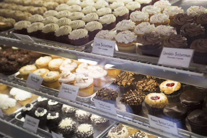 Cupcake Delights of Mount Dora displays their speciality handcrafted cupcakes, offering 17 of their best selling flavors from more than 80 varieties.