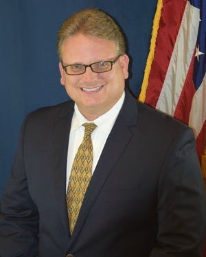 Eustis City Commissioner Bill Brett