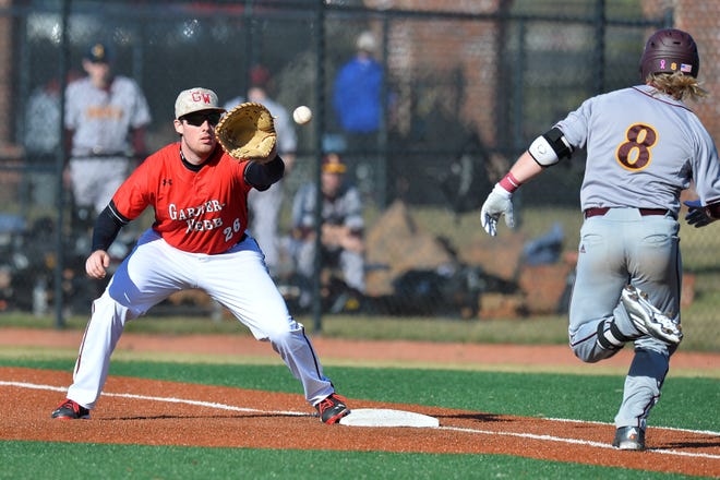 Gardner-Webb's Patrick Graham, left, provided a crucial single during the Runnin' Bulldogs' comeback win Sunday against Iona. GWU, which secured a four-game sweep of the Gaels, moved to 8-0 on the season. (Courtesy of Tim Cowie/GWUPhotos.com)