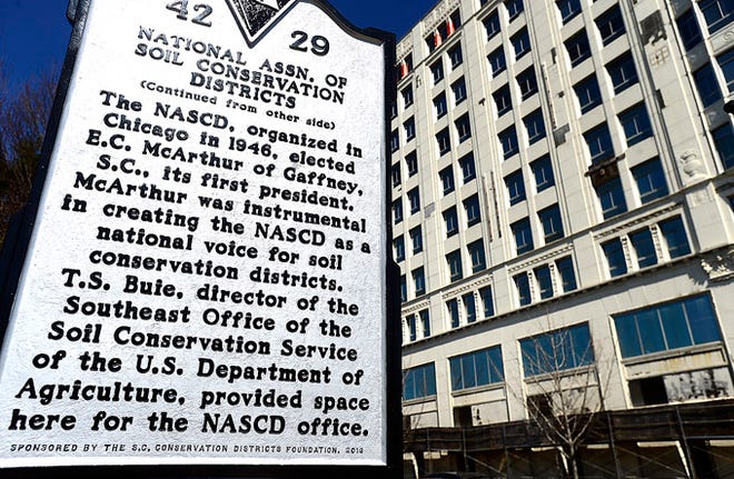 A stop on the "Historic Downtown Walking Tour of Spartanburg" is the Montgomery Building at the intersection of North Church and East St. John streets. Once downtown’s premier office building, it housed the first office of the National Association of Conservation Districts in the 1940s, as depicted by an official historic marker.