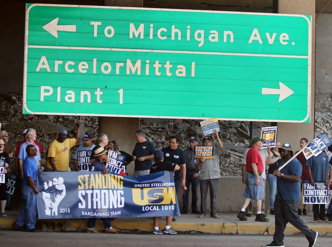 Members of the United Steelworkers rally at the ArcelorMittal Steel Mill in East Chicago.
