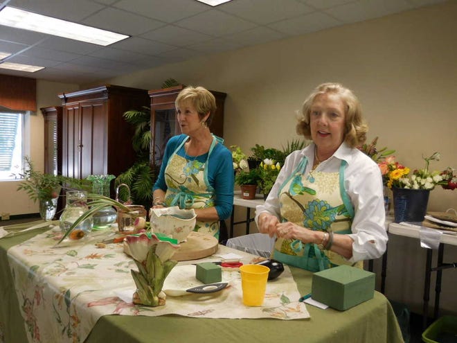 Cathy Snyder and Marilyn Smith (aks The Sisterhood of the Traveling Plants) presented a 1930s-themed program Feb. 27 at the Ponte Vedra Beach Branch Library.