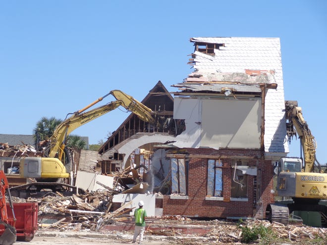 The Gould Building, built in 1893, is being torn down to make way for a Courtyard by Marriott hotel in downtown DeLand. News-Journal/Austin Fuller