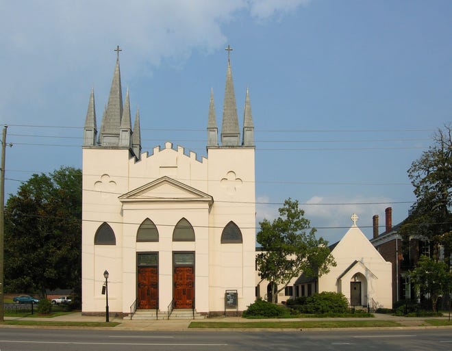 St. John's Episcopal Church on Green Street in downtown Fayetteville, July 21, 2006