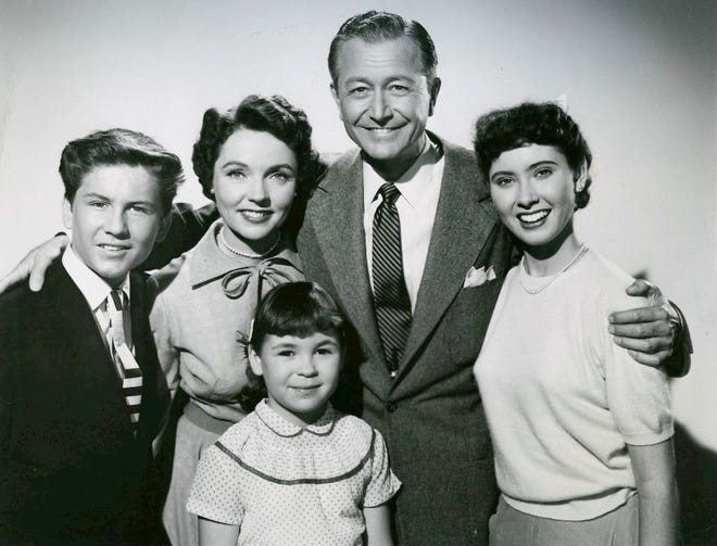 Elinor Donahue (right) with TV parents Jane Wyatt and  Robert Young in "Father Knows Best."