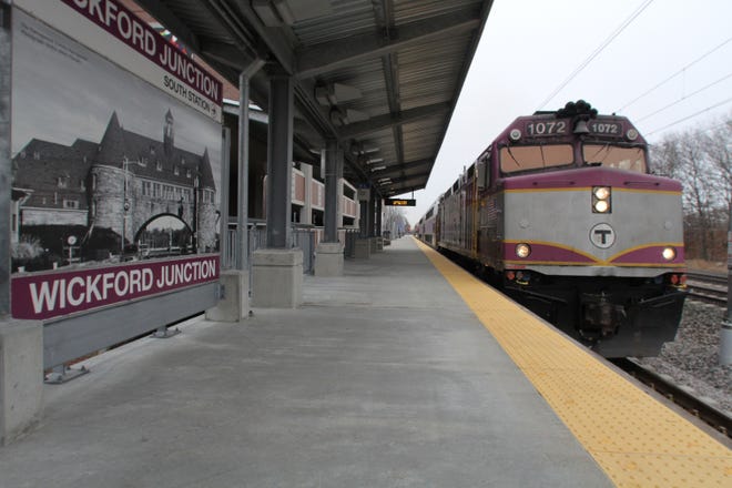 The 9:10 a.m. MBTA train pulls into Wickford Junction on March 4 before heading north. The Providence Journal/Steve Szydlowski