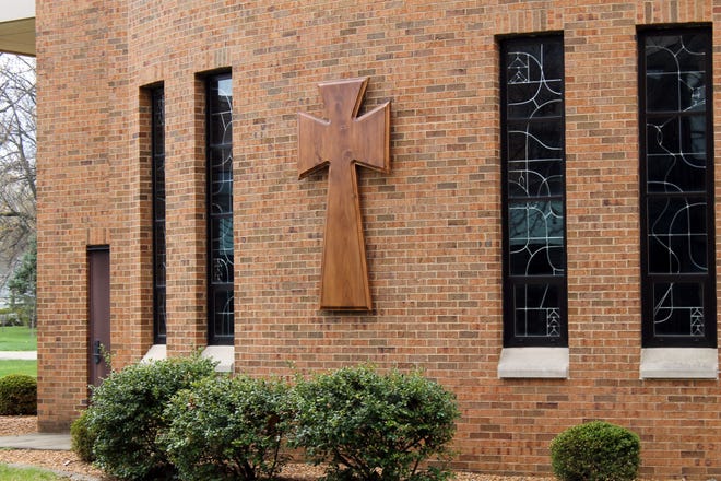 At 8 feet high and 4 feet across, the cross is a replica of one that Simon Cory gave students who participated in the Kairos retreat at Sacred Heart-Griffin High School. Photo courtesy Sacred Heart-Griffin