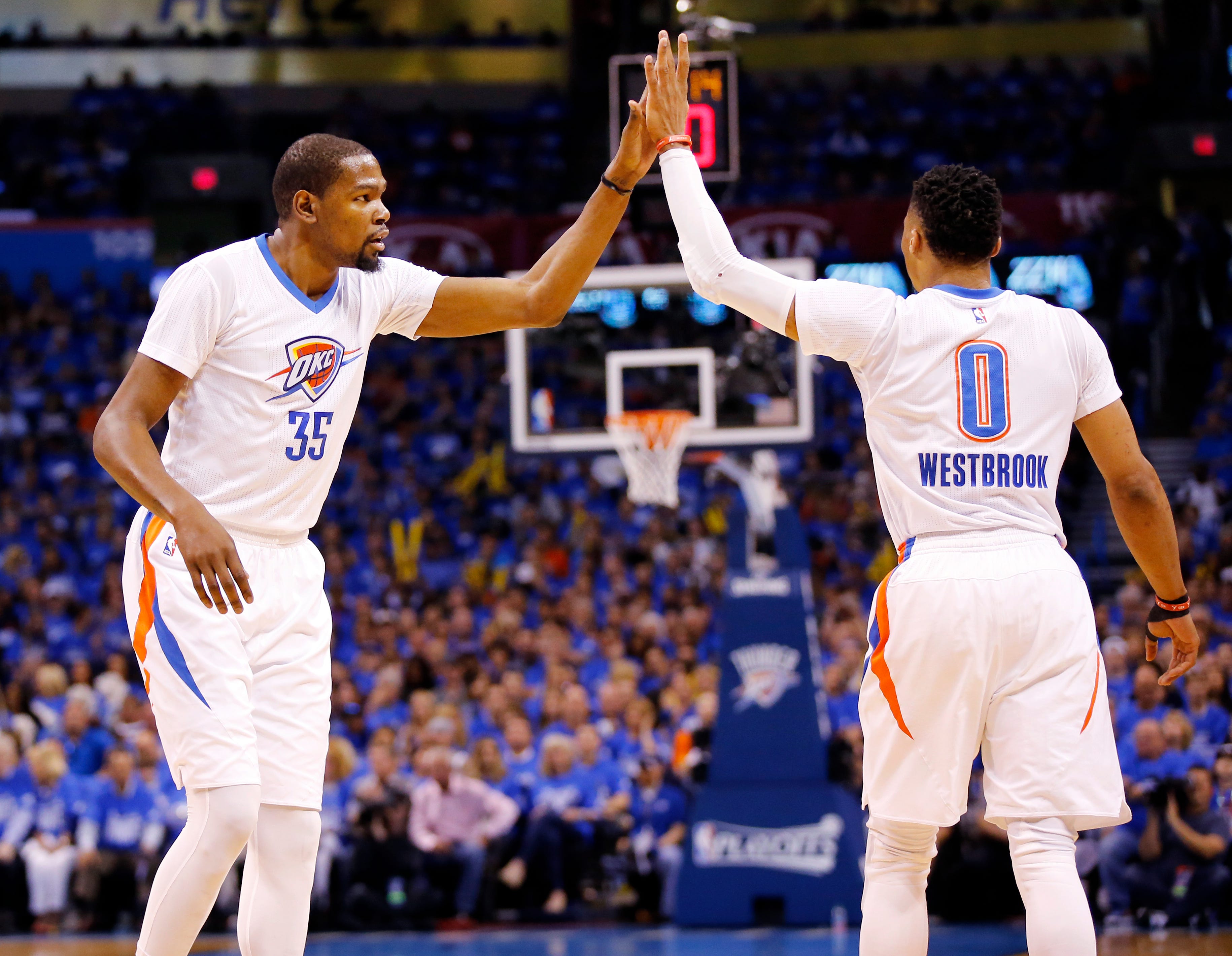 Kevin Durant says he didn't tell Russell Westbrook he was returning to  Thunder