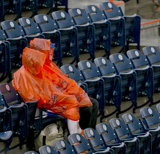 Crazy, right? Last year's series between South Carolina and Florida at McKethan Stadium was also plagued by weather. The series finale Sunday in Columbia, S.C., was canceled because of poor weather.