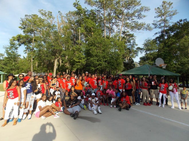 Former Eastside High School athletes and students, with their family members and friends, reunite for the annual Hawthorne Road Hoyas weekend of events with a basketball game and picnic. Cleveland Tinker/Special to the Guardian