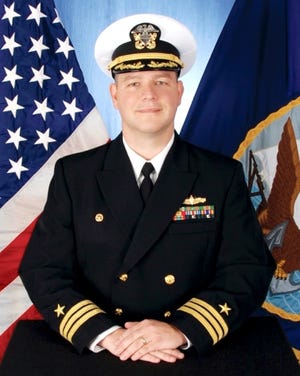 Cmdr. Harry L. Marsh is moving on after commandinf the Arleigh Burke-class guided-missile destroyer USS Stethem. Marsh, a native of Matoaca, had been Stethem’s commanding officer since December 2014, and will serve his next tour as Chief of Staff for Commander Amphibious Squadron Three in San Diego, California. US Navy photo