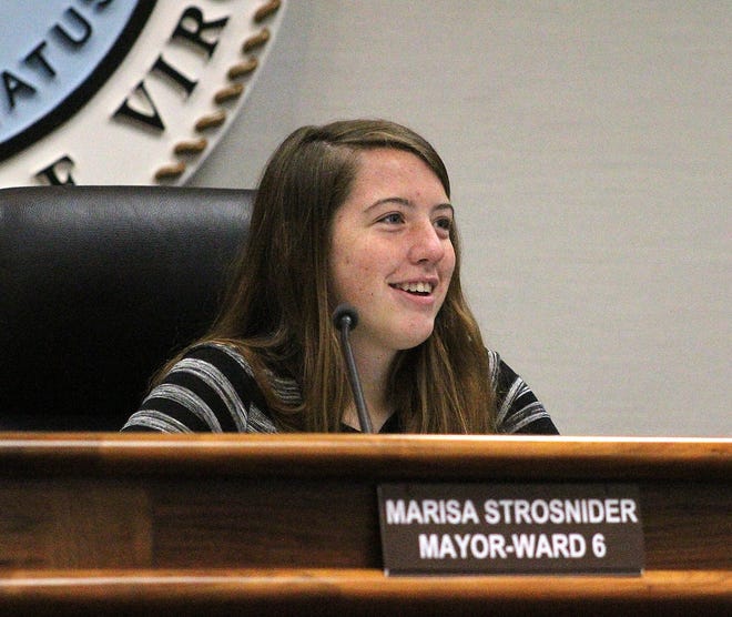 Marisa Strosnider presides over City Council as mayor at the Youth in Government mock council meeting held May 23 at City Hall. Sarah Vogelsong/progress-index.com
