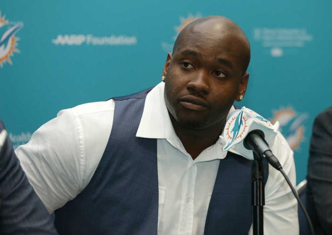 Lineman Laremy Tunsil admitted to receiving money from a coach at Mississippi.