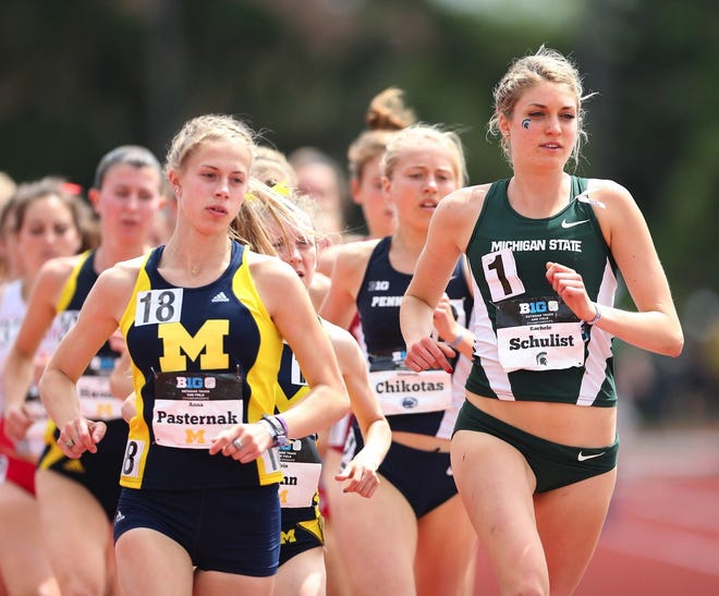 Michigan State's Rachele Schulist, right, aims for a spot at the NCAA championships this week. Contributed/MSU Athletic Communications