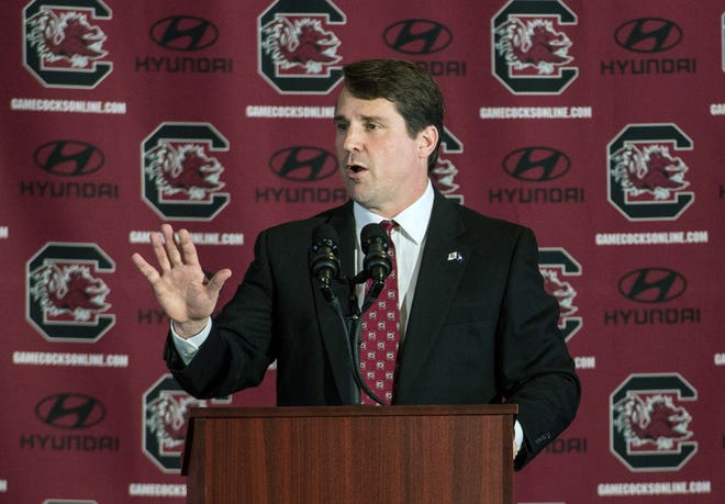Former Florida coach Will Muschamp still keeps in contact with UF staff.