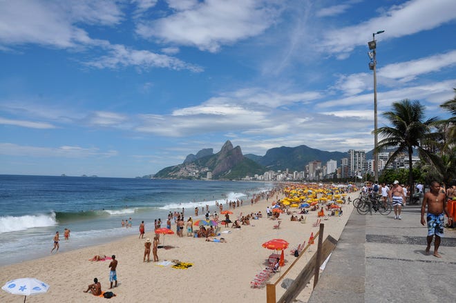 Rio de Janeiro's huge beaches and beach-side boulevards are places of shops, nightclubs, restaurants and hotels.