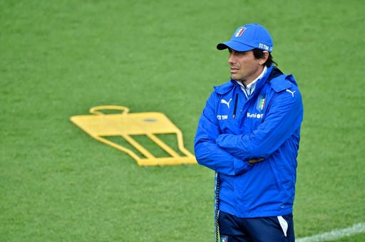 Coach Antonio Conte leads a training session of the Italian national soccer team at the Coverciano training center, near Florence, Italy, Thursday, June 2, 2016. Italy is in one of the toughest groups at Euro 2016. It opens against Belgium on June 13, before playing Sweden four days later and Ireland on June 22. (Maurizio Degl'Innocenti/ANSA via AP)