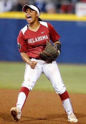 OU junior shortstop Kelsey Arnold is one of seven returning starters. Despite a 2-2 start, the defending national champion Sooners are staying positive and trusting in the process. [PHOTO BY SARAH PHIPPS, THE OKLAHOMAN]