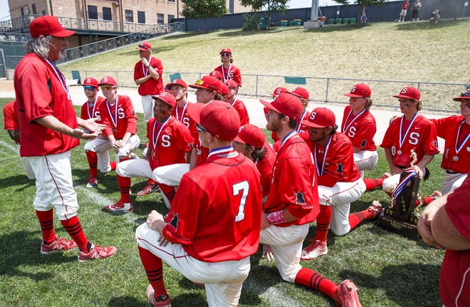 Springfield High coach Jim Steinwart tells his team to be proud of its accomplishments this season after Lemont beat the Senators 10-0 in six innings Saturday in the Class 3A state championship game. JUSTIN L. FOWLER/THE STATE JOURNAL-REGISTER