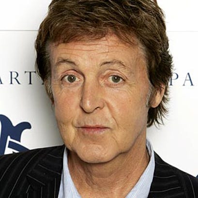 LONDON - SEPTEMBER 25: (UK TABLOID NEWSPAPERS OUT) Musician Sir Paul McCartney poses for a portrait shoot to promote his new album 'Ecce Cor Meum (Behold My Heart),' released today, at the EMI offices on September 25, 2006 in London, England. The world premiere of the full-length classical work is to be performed at the Royal Albert Hall on November 3, 2006. (Photo by Dave Hogan/Getty Images)