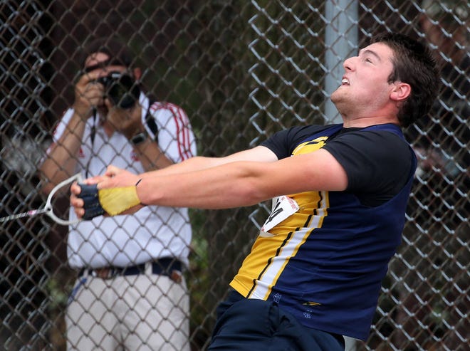 Barrington's Bobby Colantonio, the top R.I. hammer thrower, completed an indoor-outdoor sweep of national throwing gold by winning Saturday’s New Balance championship hammer.