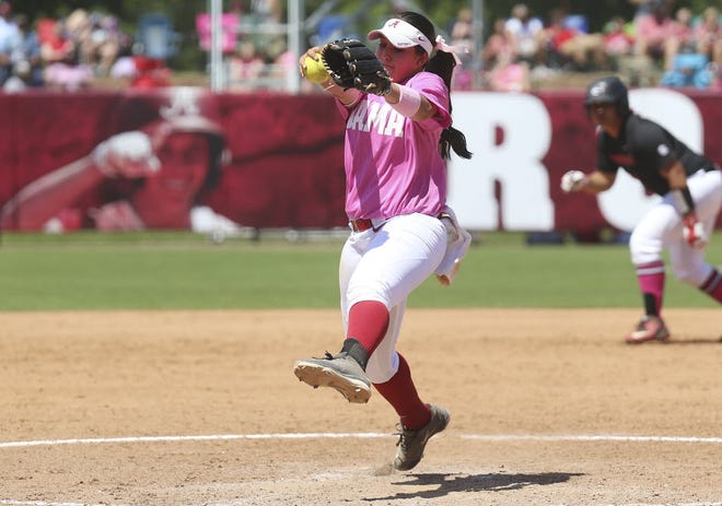Alabama's Alexis Osorio (27) pitches during the Power of Pink game against Georgia at Rhoads Stadium in Tuscaloosa Sunday May 8, 2016. Staff Photo/Erin Nelson
