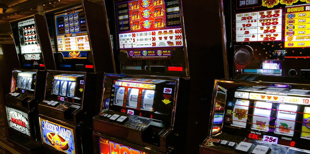 Jacksonville council OKs voter referendum for slot machines