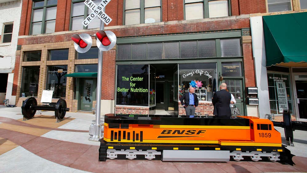 BNSF dedicates pocket park, Cyrus K. Holliday statue