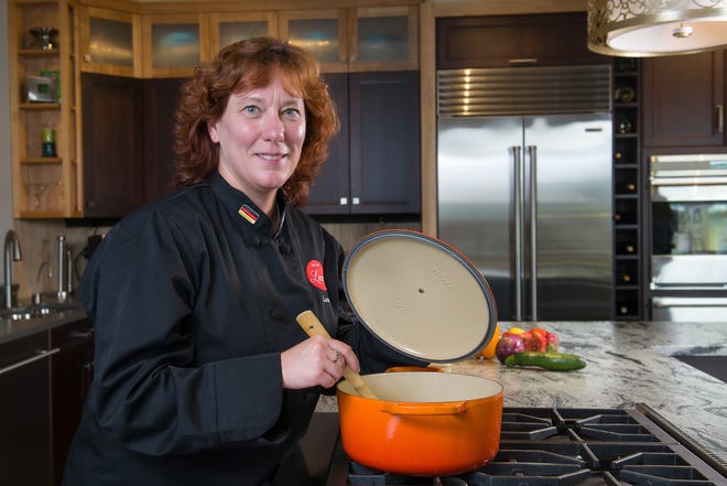 Lara Moritz is a personal chef in Rhode Island who makes a months worth of meals for households. Her company is called My Chef Lara.

Small Hall Studios