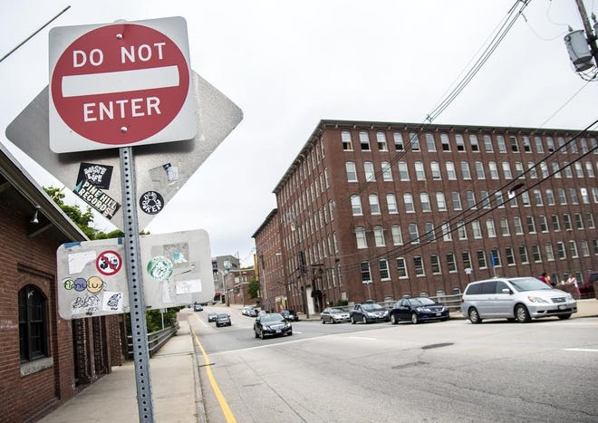 Washington Street in downtown Dover is a two-lane road carrying one-way traffic. Photo by John Huff/Fosters.com
