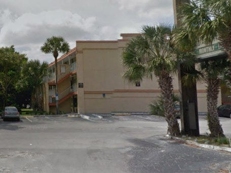 Three people were found dead at a motel room in Altamonte Springs.