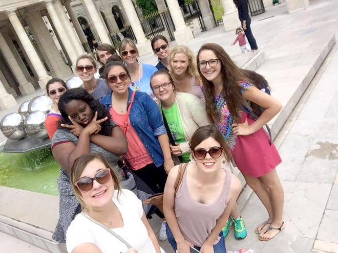 Tarleton psychology students Carley Almond, Megan Crow, Stephanie Ellis, Josette Hare, Jay Helmer, Sophie Mullen, Emily Roberts, Sophia Stice, Hollee Stone and Brooke York took a study abroad trip to London, Paris and Amsterdam. Accompanying the students were professors Dr. Amber Harris-Bozer and Dr. Jamie Borchardt.
