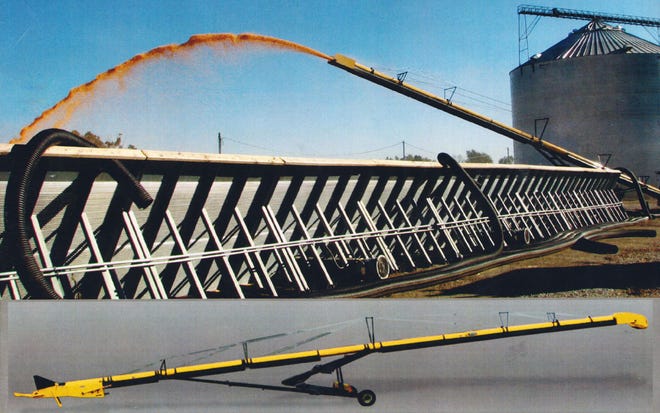 A ShieldAg 22-Series Conveyor throwing grain