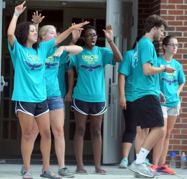 Students welcome freshmen Saturday on UNCW's move-in day.
