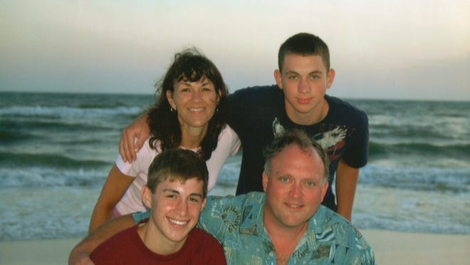 Clockwise: Shelly, Kyle, Bill and Cody Lutes in Panama City Beach in 2007 (Provided by Shelly Lutes)