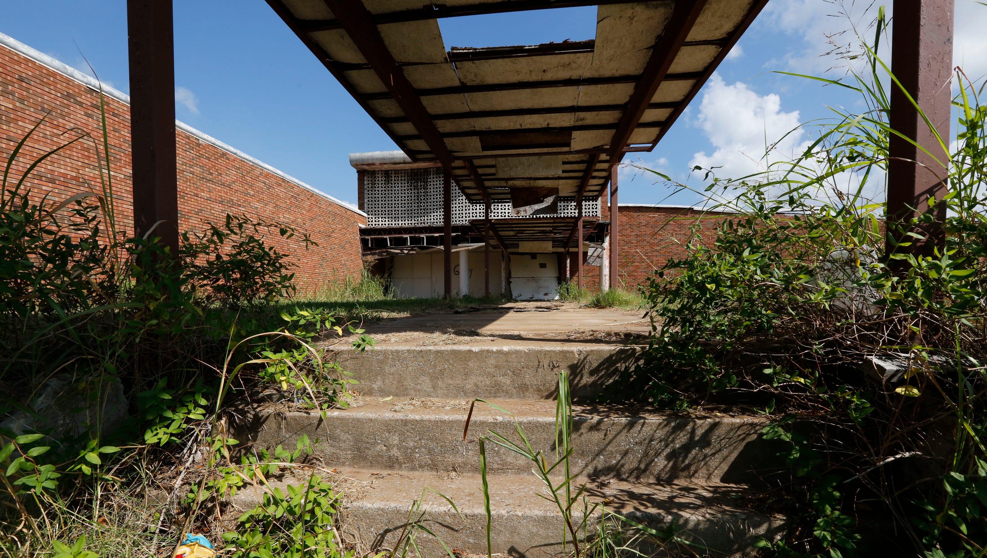 Abandoned buildings are an eyesore in Northeast OKC