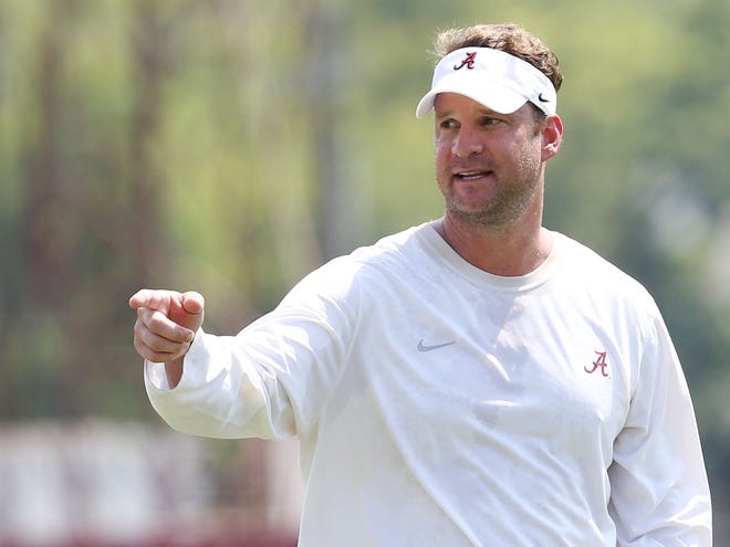 Alabama offensive coordinator Lane Kiffin gives direction to players on day three of Alabama Fall Camp held at the Thomas-Drew Practice Fields in Tuscaloosa, Ala. on Aug. 6. (Staff Photo/Erin Nelson)
