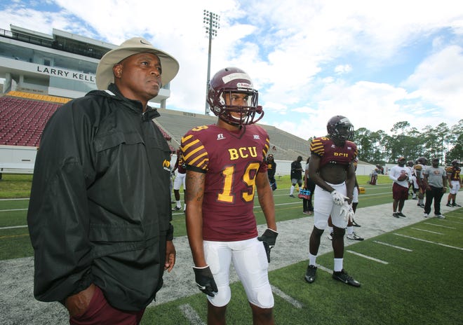 Bethune-Cookman Assistant Coach Terry Williams, left, watches plays during practice last month. News-Journal/NIGEL COOK