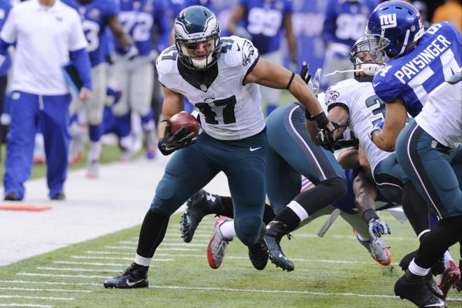 The Eagles' Trey Burton (47) was one of seven players inactive on game day after suffering a calf injury on Friday.